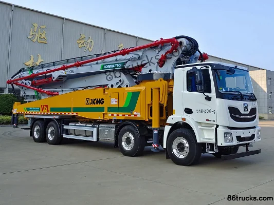XCMG Hanfeng P5 510 hp 8X4(12 wheels) Concrete Pump Truck Exterior