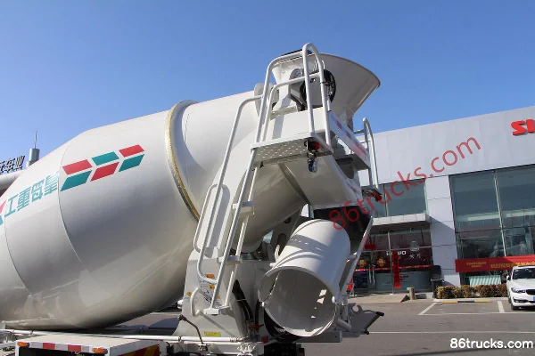 Sinotruk HOWO Dream Chaser 220hp 4X2(6 wheels) 3.99m³ Concrete Mixer Truck (Qingzhuan Brand) Body (1) | 86Trucks