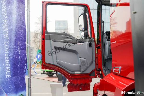 SHACMAN Commercial Vehicle Xuande E3 Intercity Edition 6X4(10 wheels) Battery Swap Pure Electric Tractor Truck 281.92kWh Cab (1) | 86Trucks