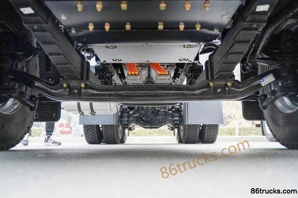 SHACMAN Commercial Vehicle Xuande E3 Intercity Edition 6X4(10 wheels) Battery Swap Pure Electric Tractor Truck 281.92kWh Chassis (1) | 86Tru