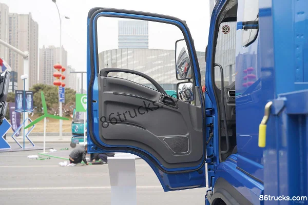 SHACMAN Commercial Vehicle Xuande X9 Standard Load 150hp 4X2(6 wheels) 3.82m Crew Cab Flatbed Light Truck (China VI) (1) | 86Trucks