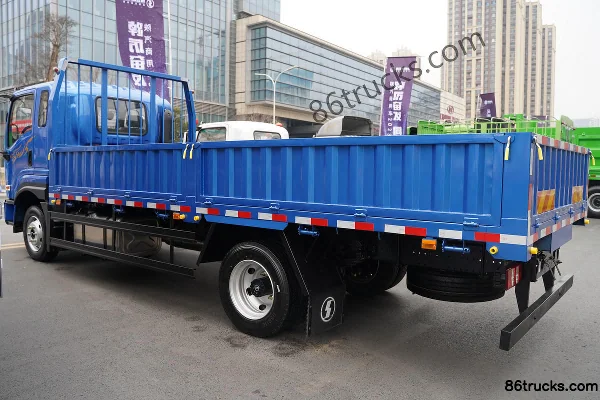 SHACMAN Commercial Vehicle Xuande X9 Standard Load 150hp 4X2(6 wheels) 3.82m Crew Cab Flatbed Light Truck (China VI) Body (2) | 86Trucks