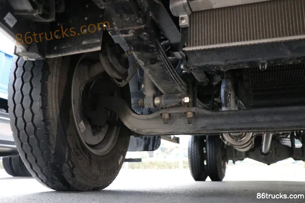 SHACMAN Commercial Vehicle Xiande Yi 9 version standard 148 ch 4X2(6 roues) camion léger fourgon de 4,15 m à cabine simple Châssis (2) | 86T