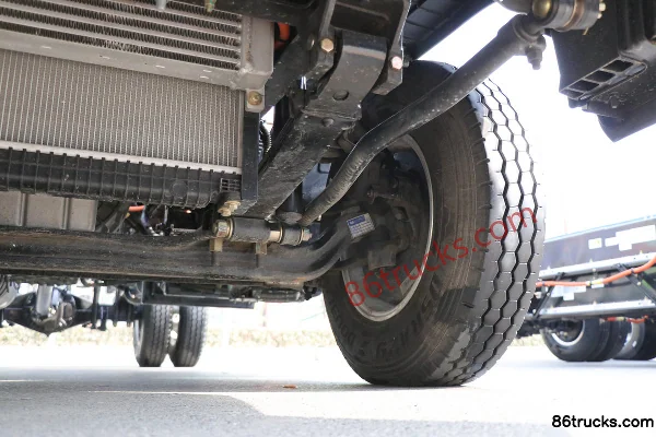 SHACMAN Commercial Vehicle Xuande E9 Speed Edition 4.5T Single Row Hybrid Light Truck 17.52kWh 4X2(6 wheels) Chassis (3) | 86Trucks