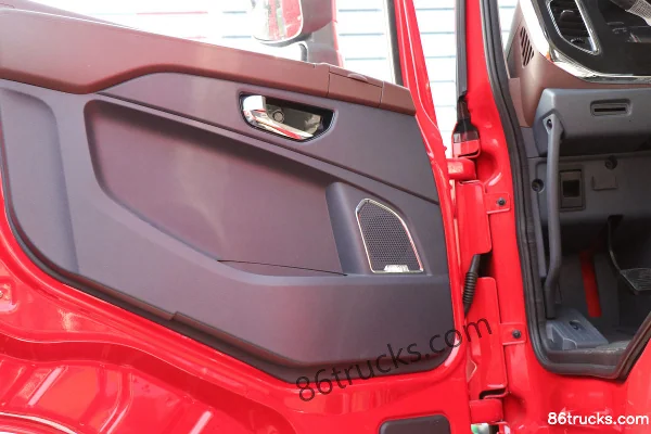 SHACMAN Commercial Vehicle Xuande Wing 6 Composite Edition 240hp 4X2(6 wheels) 4.7m Dump Truck (China VI) Cab (2) | 86Trucks