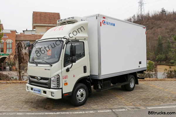 Foton Times Leading H2 115 hp 4X2(6 wheels) 4.08m Refrigerated Truck Exterior (3) | 86Trucks
