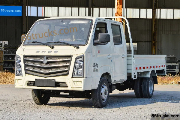BAIC Ruixiang Boteng M3 1.6L 122 hp 4X2(6 wheels) Gasoline 2.7m Double Row Stake Micro Truck Exterior (3) | 86Trucks