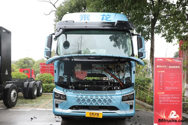 Dongfeng Liuqi Chenglong H5V 4X2(6 wheels) 6.8m Hybrid Cargo Truck 16.12kWh Chassis (1) | 86Trucks