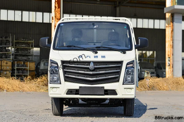 BAIC Ruixiang Boteng M3 Standard 123hp 4X2(6 wheels) 3.31m Single Row Flatbed Mini Truck Exterior (2) | 86Trucks