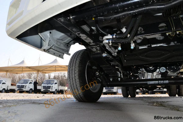 BAIC Ruixiang Boteng M3 Standard 123hp 4X2(6 wheels) 3.31m Single Row Flatbed Mini Truck Chassis (2) | 86Trucks