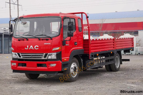 JAC Dewos V8 Big Taurus Mini 170hp 4X2(6 wheels) 5.48m semi-panel cargo truck (China VI) Exterior (3) | 86Trucks