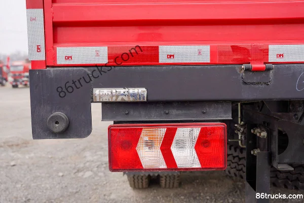 JAC Dewos V8 Big Taurus Mini 170hp 4X2(6 wheels) 5.48m semi-panel cargo truck (China VI) Body (2) | 86Trucks