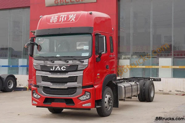 JAC Gallop A5XIII 7.8L Diesel 320hp 4X2(6 wheels) FAW Jiefang 8-Speed 6.8m Cargo Truck Exterior (3) | 86Trucks