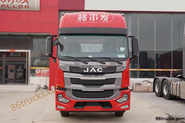 JAC Gallop A5XIII 7.8L Diesel 320hp 4X2(6 wheels) FAW Jiefang 8-Speed 6.8m Cargo Truck Exterior (2) | 86Trucks