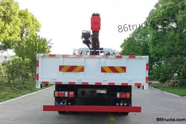 Sinotruk Howo MAN H5 270hp 6X4(10 wheels) 8.4m Truck with Crane Exterior (2) | 86Trucks