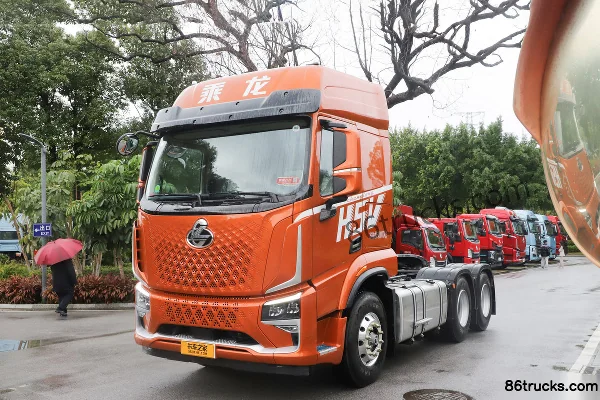 Dongfeng Liuqi Chenglong H5V 460 hp 6X4(10 wheels) AMT Automatic Tractor Truck (China VI) Exterior (3) | 86Trucks