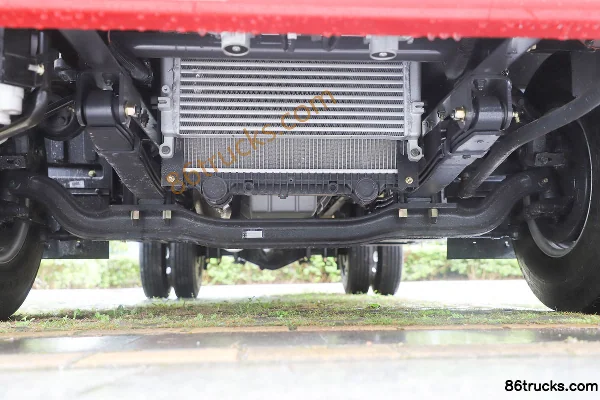 Dongfeng Liuqi Chenglong L2 160 hp 4X2(6 wheels) 4.2 m Single Row Semi-Open Cargo Truck (Light Truck, Fast Gear 8-Speed) Chassis (1) | 86Tru