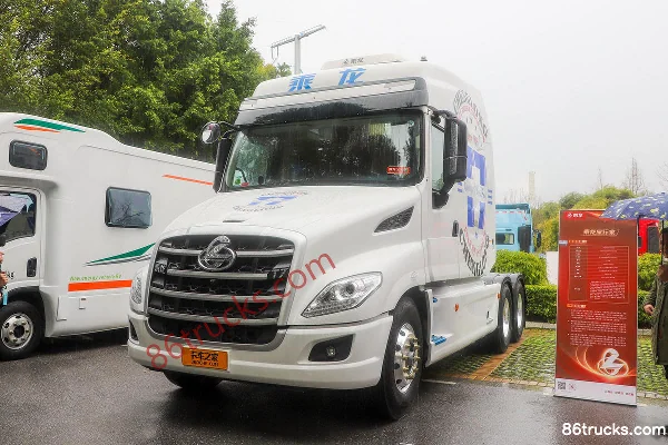Dongfeng Liuqi Chenglong T7 560hp 6X4(10 wheels) AMT Automatic Tractor Truck (China VI) (with Hydraulic Retarder) Exterior (2) | 86Trucks