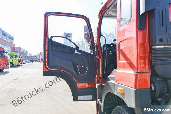 FAW Jiefang Qingdao JK6 camion moyen 220 ch 4X2(6 roues) 6,8 m camion porteur plateau (rapport 4,333) Cabine (1) | 86Trucks