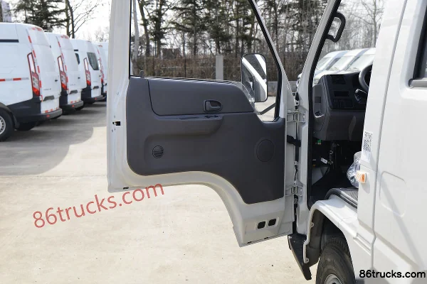 JMC Shunda Narrow Body 2022 Model 122 hp 4X2(6 wheels) 3.25m Double Row Flatbed Light Truck (China VI) Cab (2) | 86Trucks
