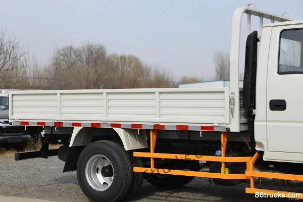 JMC Shunda Narrow Body 2022 Model 122 hp 4X2(6 wheels) 3.25m Double Row Flatbed Light Truck (China VI) (2) | 86Trucks