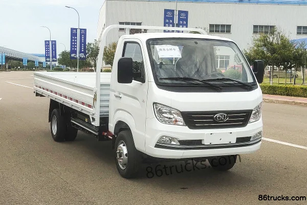NanJun Ruibao Luxury Edition 3.5T 4.11m Single Row Pure Electric Flatbed Mini Truck 55.7kWh 4X2(6 wheels) Exterior