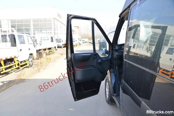 JMC Fushun 2023 Commercial Transport 146hp 6-Seat Short Wheelbase 2.0T Diesel Mid-High Roof Multi-Purpose Passenger Vehicle Cab (1) | 86Truc