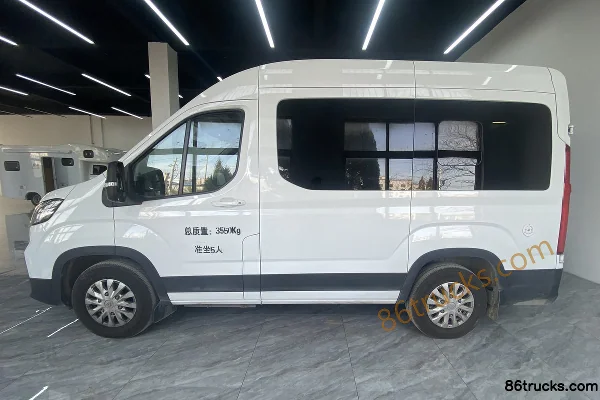 SAIC MAXUS V90 VAN 2.0T 150hp 3-Seat Short Wheelbase Automatic Motorhome (China VI) Exterior (3) | 86Trucks