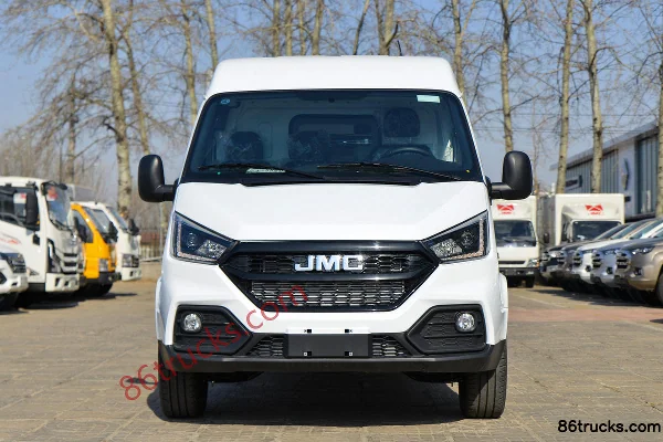 JMC Teshun 116 hp 3-Seat 2.8T Diesel Medium Roof Panel Van (China VI) Exterior (2) | 86Trucks