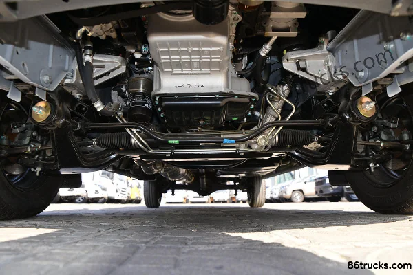 JMC Teshun 116 hp 3-Seat 2.8T Diesel Medium Roof Panel Van (China VI) Chassis (1) | 86Trucks