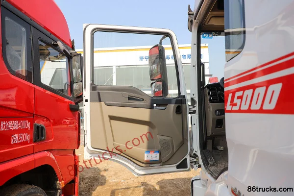 SHACMAN Delong L5000 Super Value Edition 260hp 4X2(6 wheels) 9.8m Van Cargo Truck (China VI) Cab (1) | 86Trucks