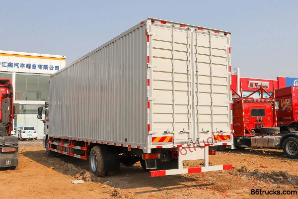 SHACMAN Delong L5000 Super Value Edition 260hp 4X2(6 wheels) 9.8m Van Cargo Truck (China VI) Body (2) | 86Trucks
