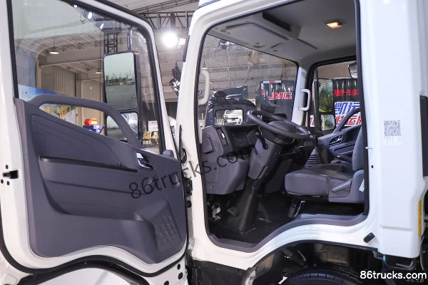 JMC Kaiyun+ Furniture Edition 129 hp 4X2(6 wheels) 3.8m single-row van light truck (China VI) Cab (1) | 86Trucks