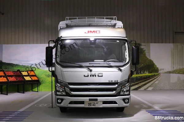 JMC Kaiyun+ Wide Body 2.5L Diesel 156hp 4X2(6 wheels) WLY 6-speed Hydraulic Brake 3.8m One-and-a-half Row Stake Truck Exterior (2) | 86Truck