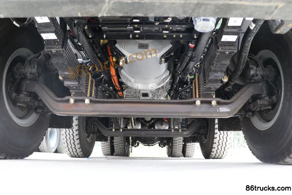 FAW Jiefang J6P 8X4(12 roues) 5,8 m camion benne électrique pur 423 kWh Châssis (1) | 86Trucks