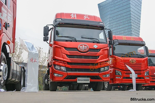 FAW Jiefang Qingdao Han VH 480hp 6X4(10 wheels) LNG Tractor Truck (Hydraulic Retarder) Exterior