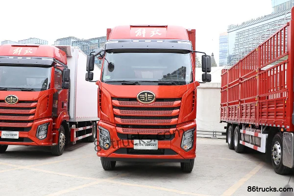 FAW Jiefang J6G Linghang Edition 260hp 6X2(8 wheels) 9.7m Box Cargo Truck (China VI) Exterior (2) | 86Trucks
