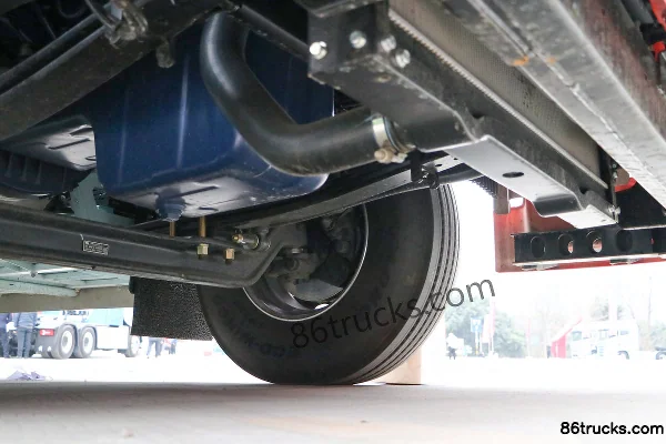 FAW Jiefang Qingdao JH6 Heavy Truck Southern Excellence Edition 6X4(10 wheels) Hybrid Tractor Truck (China VI) 15kWh Chassis (3) | 86Trucks