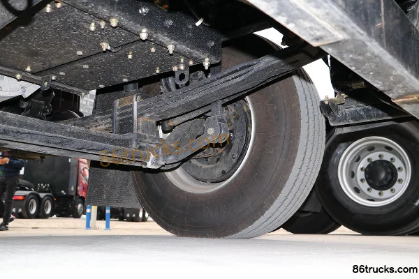 FAW Jiefang Qingdao JK6 Heavy Truck 6X4(10 wheels) Battery Swap Tractor Truck (China VI) 282kWh Chassis (3) | 86Trucks