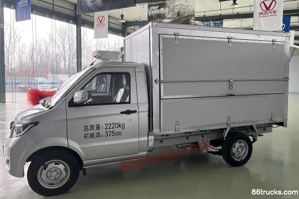 Chenggong Zebra 2024 Comfort 1.5L 116hp 4X2(6 wheels) Gasoline 2.74m Single Row Wing Opening Box Micro Truck (China VI) Exterior (2) | 86Tru