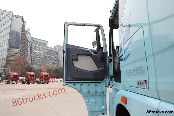 FAW Jiefang Qingdao JH6 Heavy Truck Zhizun Edition 2.0 610 hp 6X4(10 wheels) AMT Automatic Tractor Truck Cab (1) | 86Trucks