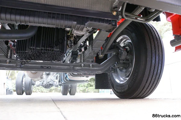 Sinotruk Sitrak G5S Heavy Truck 290 hp 4X2(6 wheels) 6.8m AMT automatic flatbed cargo truck (China VI) Chassis (3) | 86Trucks