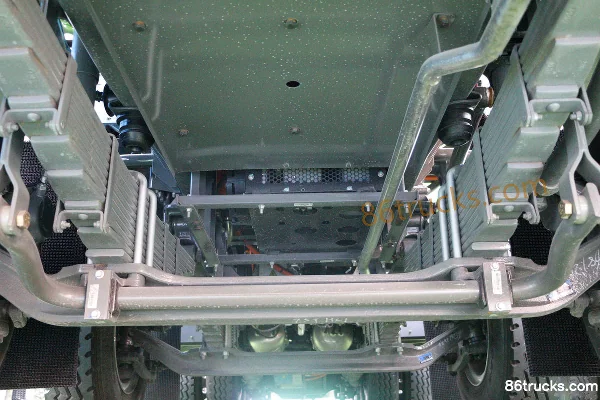 Sinotruk HOWO HOWO TX Heavy Truck 8X4(12 wheels) 5.8m pure electric dump truck 422kWh Chassis (1) | 86Trucks
