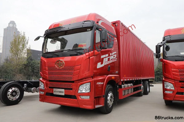 FAW Jiefang Qingdao JH6 Heavy Truck 320 hp 6X2(8 wheels) 9.5m Wing Opening Box Cargo Truck Exterior (3) | 86Trucks