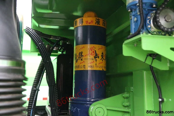 FAW Jiefang Qingdao HanVH Heavy Truck 350 hp 8X4(12 wheels) 6.2m Dump Truck (China VI) Body (2) | 86Trucks