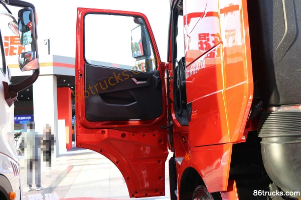 Sinotruk HOWO TH7 camion lourd version Changxing 610 ch 6X4(10 roues) tracteur routier AMT automatique (China VI) Cabine (1) | 86Trucks