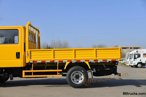 Jiangxi Isuzu Yifang EC5 127 hp 4X2(6 wheels) 3.16m Double Row Flatbed Light Truck (China VI) Body (2) | 86Trucks