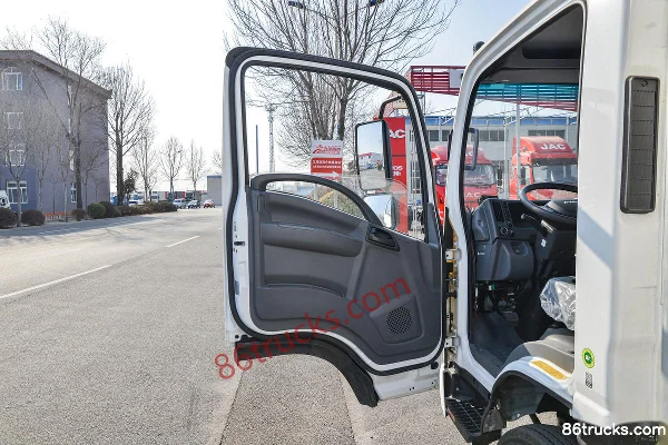 Isuzu KV100 120 ch 4X2(6 roues) 4,015 m camion frigorifique (marque Donghong) (frein à air) (China VI) Cabine (1) | 86Trucks