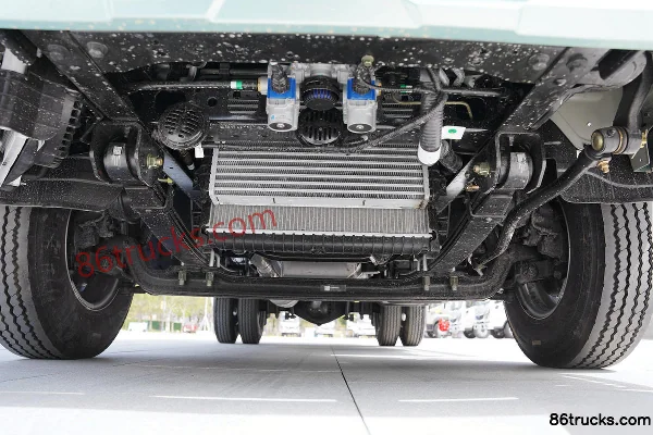 Foton Aoling Supu Pro 158 ch 4X2(6 roues) 4,17 m camion plateau simple rangée (China VI) Châssis (1) | 86Trucks