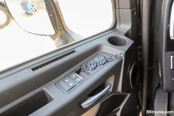 Foton Auman EST édition nord 620 ch 6X4(10 roues) tracteur routier à boîte automatique AMT (ralentisseur hydraulique) Cabine (1) | 86Trucks
